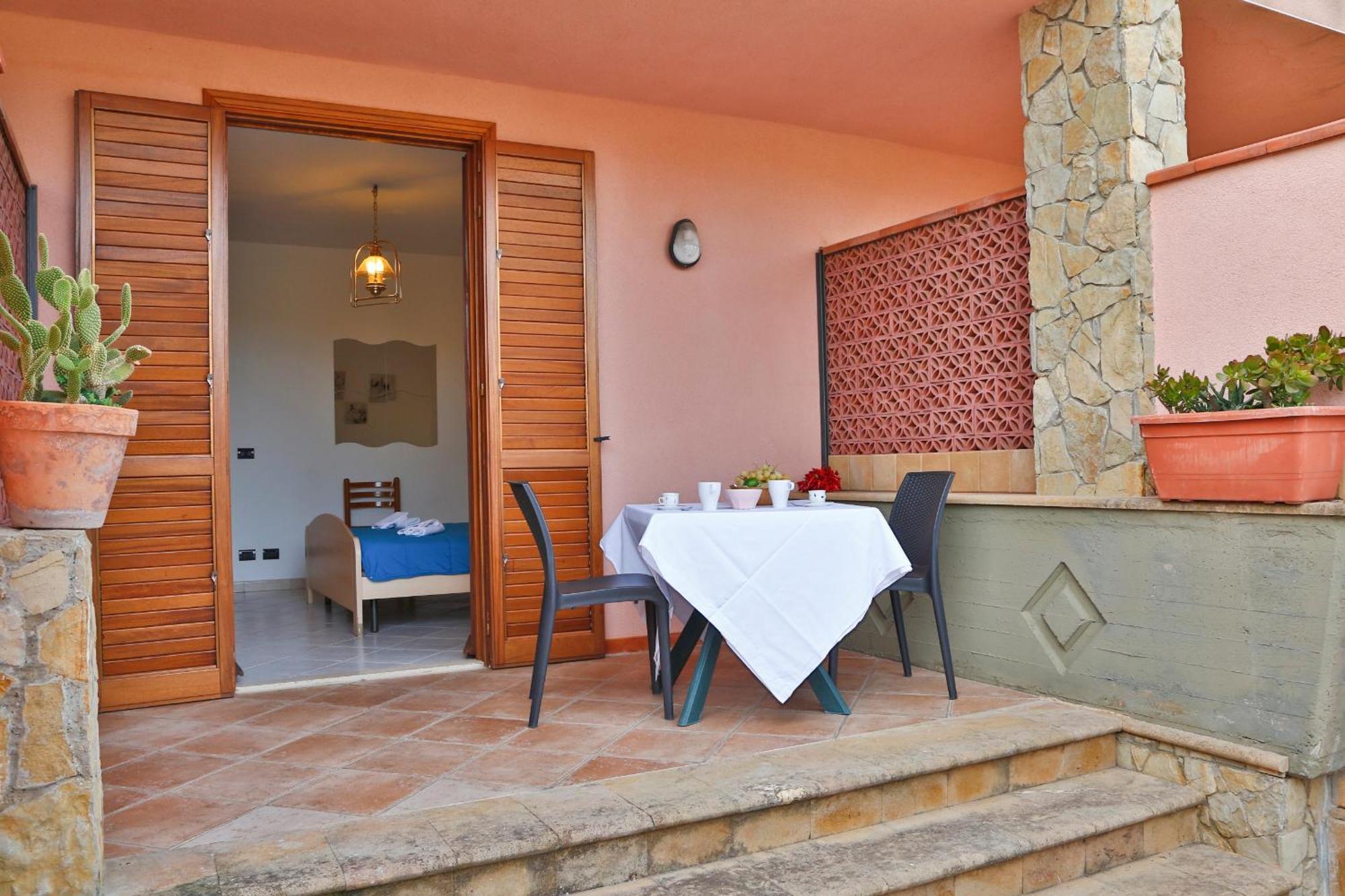Costa Mediterranea Holiday Homes Campofelice di Roccella Szoba fotó